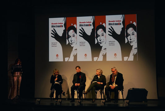 "Oltre il Maskio": Successo per la Presentazione del Libro al Teatro dei Servi